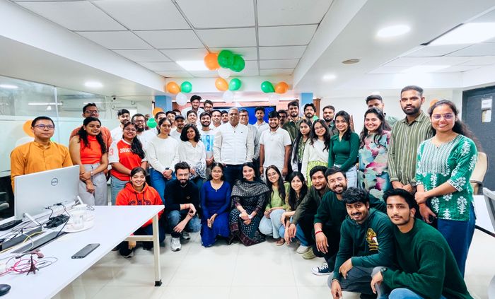 Pabbly group photo